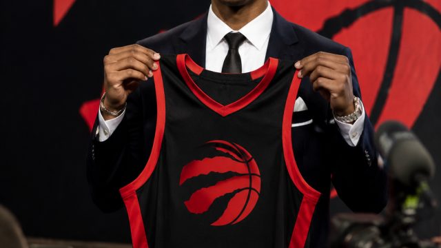 Jaden Bradley Joins Raptors in 2026 NBA Draft: A New Era Begins | naga fishing world, mpo 1121, cara