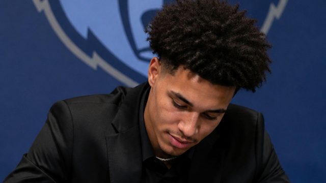 Michigan State's Carson Cooper Signs with Memphis Grizzlies: A New Chapter | situs judi slot online 